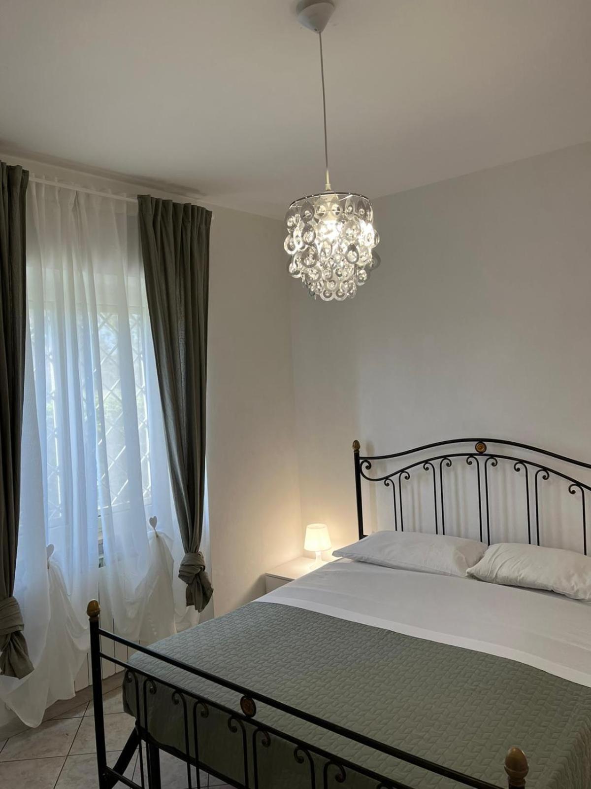 Lizzies Hus Apartamento Fiumicino Exterior foto